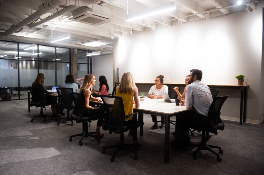 More Photos Of 300 E Main St, Charlottesville Coworking Space