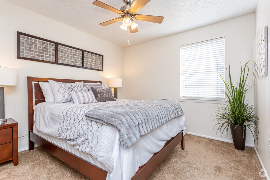 More Photos Of 5431 Essen Ln, Baton Rouge Apartments For Sale