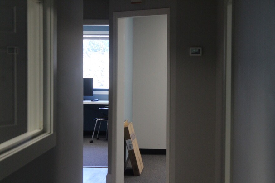 More Photos Of 3321 Doris Ave, Ocean Unknown For Lease