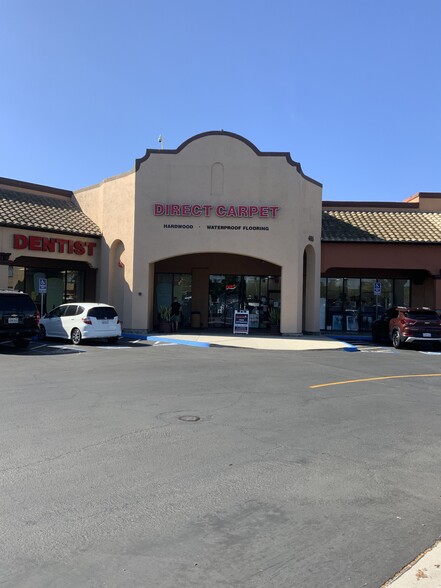 Primary Photo Of 447-475 College Blvd, Oceanside General Retail For Lease