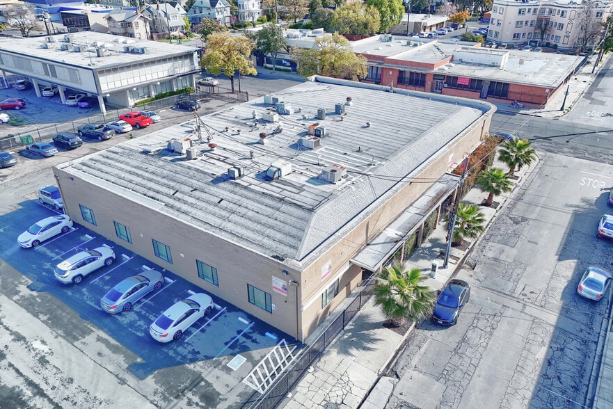More Photos Of 33 E Magnolia St, Stockton Office For Lease