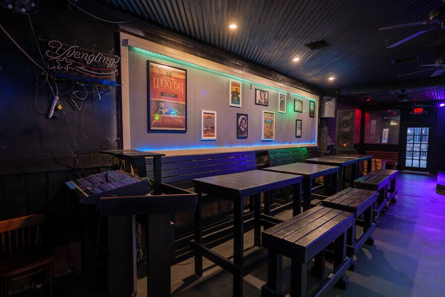 More Photos Of 1903 Baytree Pl, Valdosta Restaurant For Sale