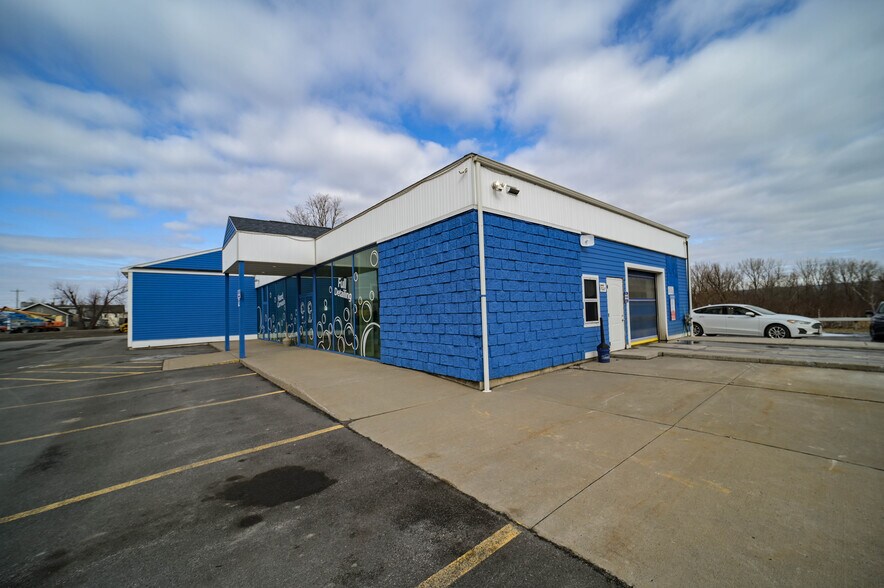 More Photos Of 1700 Oriskany W st, Utica Carwash For Sale