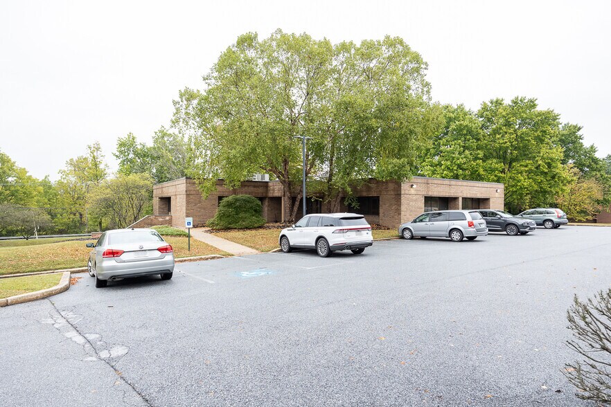 More Photos Of 728 Springdale Dr, Exton Office For Lease