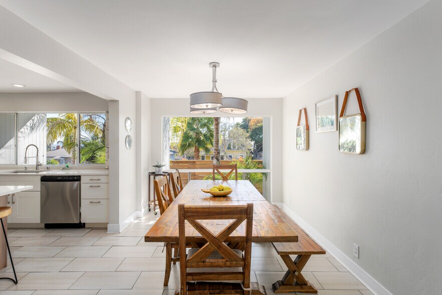 More Photos Of 1920 Beryl St, San Diego Specialty For Sale