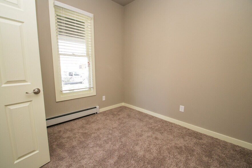 More Photos Of 1806 17th St, Boulder Apartments For Sale