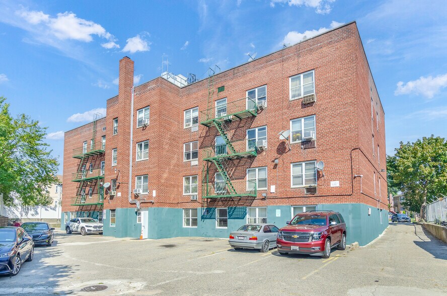 More Photos Of 9420 Albert Rd, Ozone Park Apartments For Sale