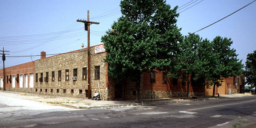 More Photos Of 232-238 N Franklintown Rd, Baltimore Warehouse For Lease