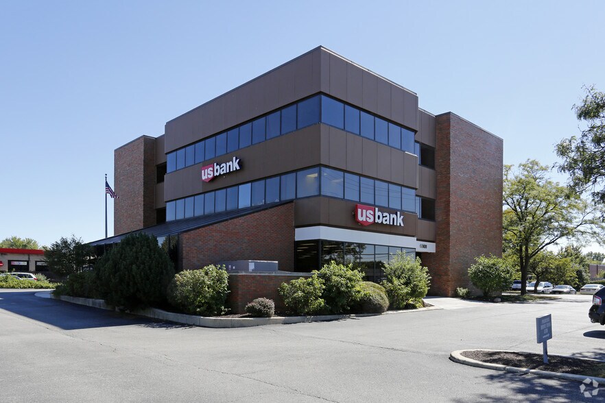 Primary Photo Of 6301 S Cass Ave, Westmont Office For Lease