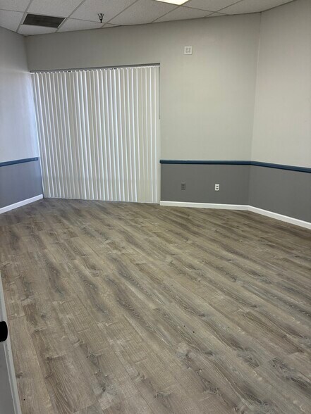 Primary Photo Of 2401 Portico Blvd, Calexico Warehouse For Lease