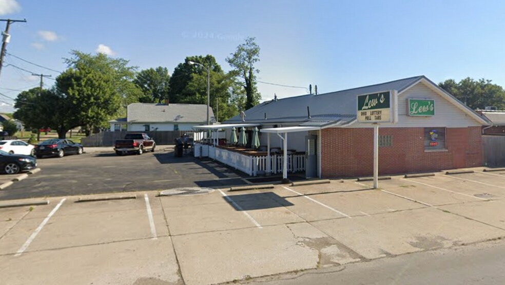 More Photos Of 3238 Lincoln Way E, Massillon Convenience Store For Sale