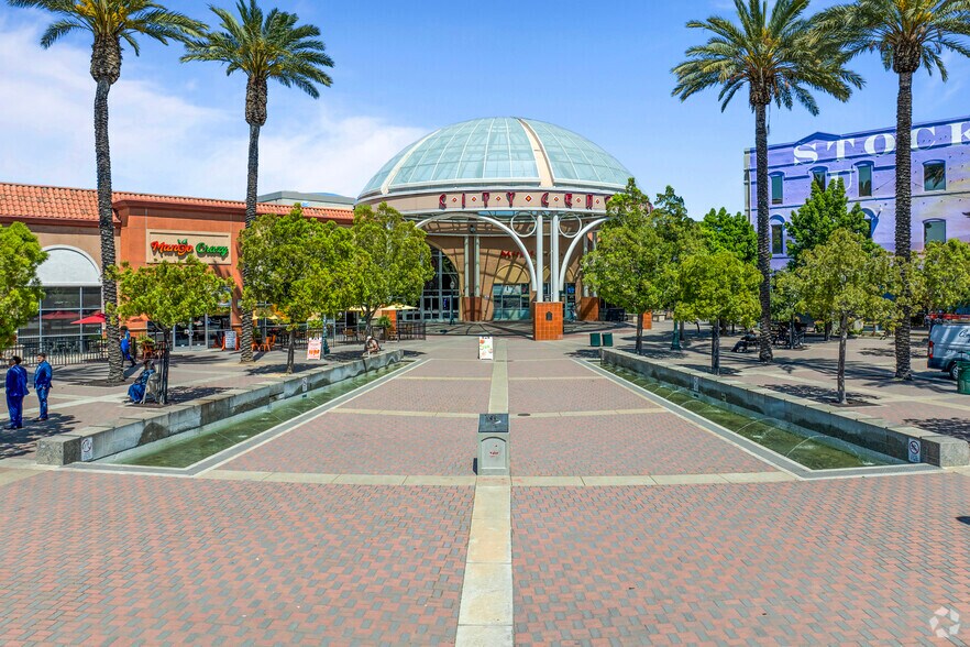 More Photos Of 222 N El Dorado St, Stockton Movie Theatre For Sale