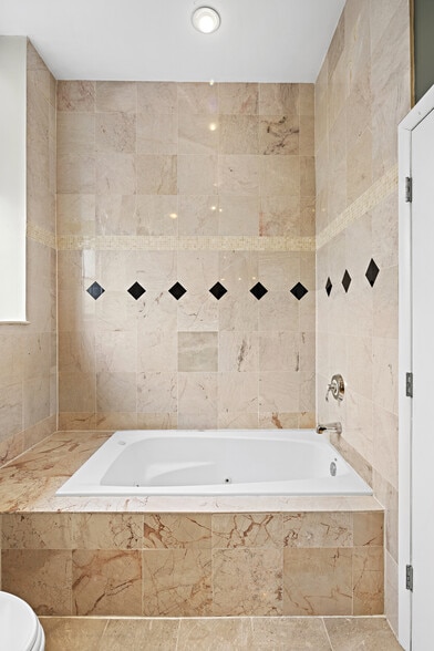 More Photos Of 9 E 18th St, Bayonne Apartments For Sale