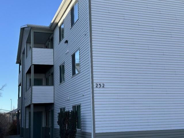 More Photos Of 230 Baker St, Moscow Multifamily For Sale