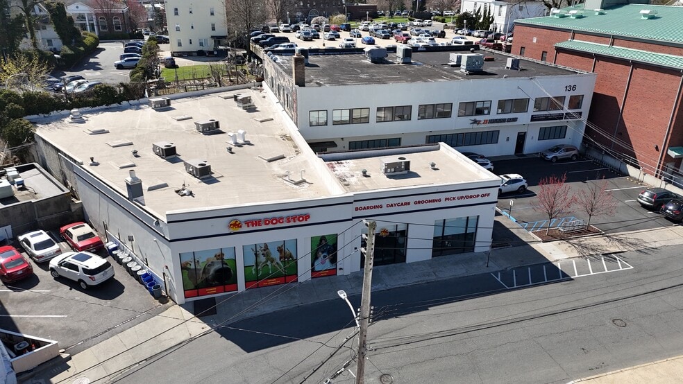 More Photos Of 124 Palmer Ave, Mamaroneck Storefront For Sale