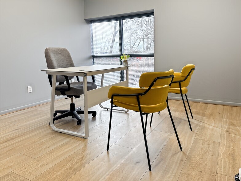 More Photos Of 10431 Perry Hwy, Wexford Coworking Space