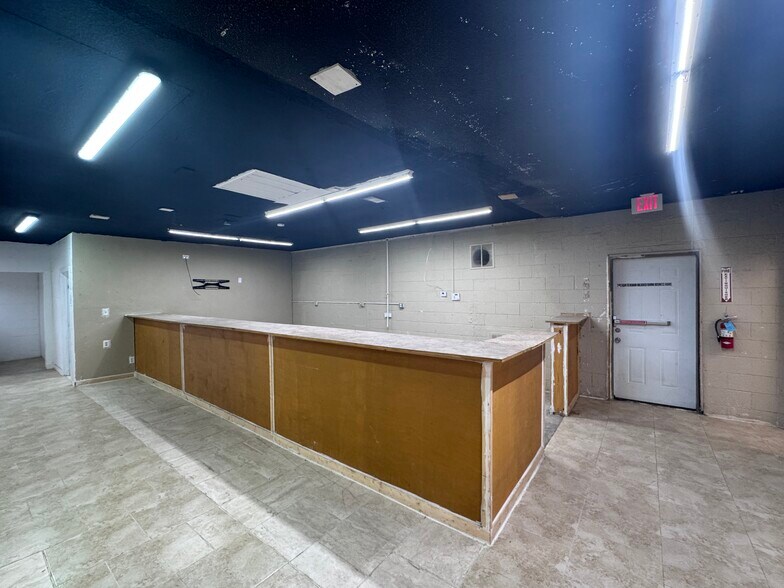 More Photos Of 4200 42nd St, Dickinson Freestanding For Sale