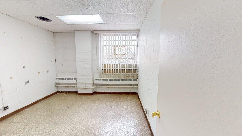 More Photos Of 1509 W Le Moyne St, Melrose Park Warehouse For Sale