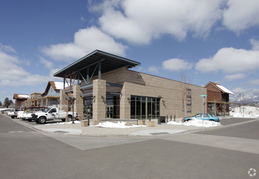 More Photos Of 319 S Regent St, Flagstaff Storefront Retail Office For Lease