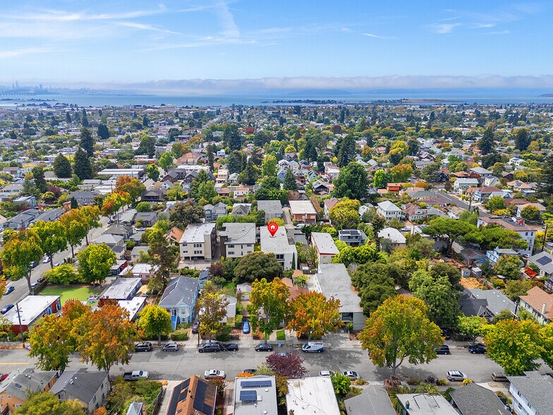 More Photos Of 2425 Grant St, Berkeley Apartments For Sale