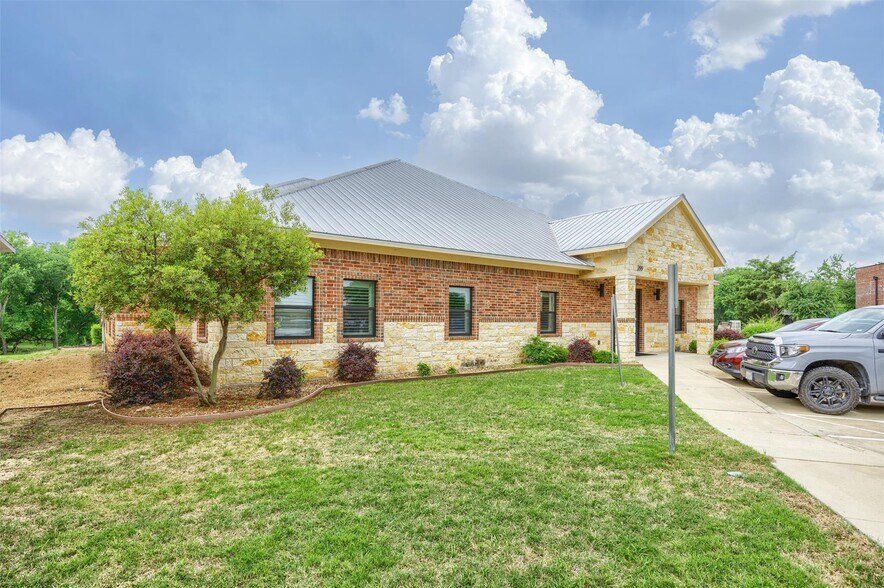 More Photos Of 299 W Eldorado Pky, McKinney Office For Sale