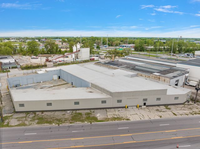 More Photos Of 20530 Hoover Rd, Detroit Warehouse For Lease