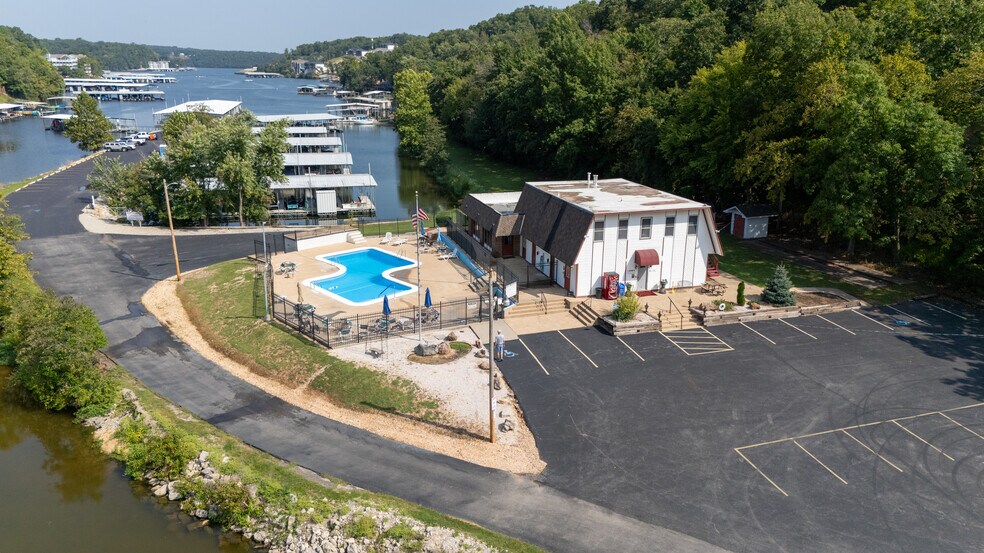 More Photos Of 20 Crown Dr, Camdenton Apartments For Sale