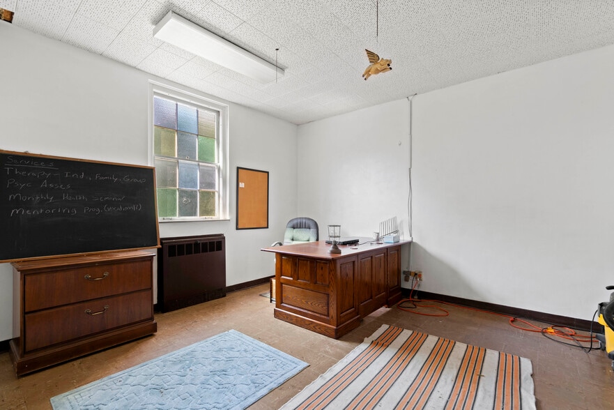 More Photos Of 500 Thompson Ave, Clairton Religious Facility For Sale