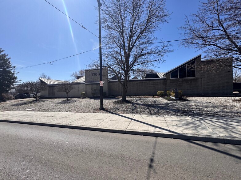 Primary Photo Of 1100 Salem Ave, Dayton Office For Sale