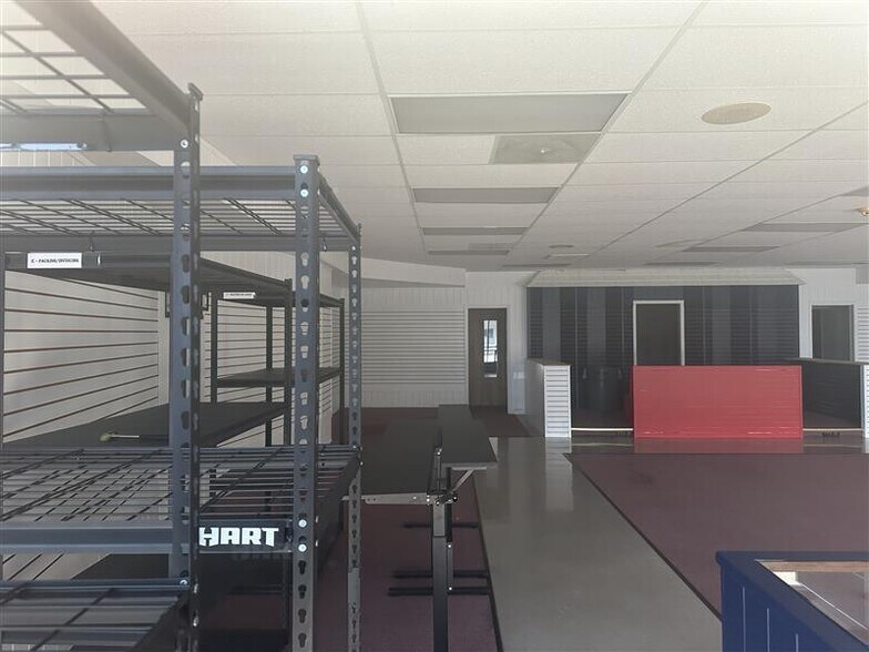 More Photos Of 707 S Lafayette St, Shelby Storefront For Sale