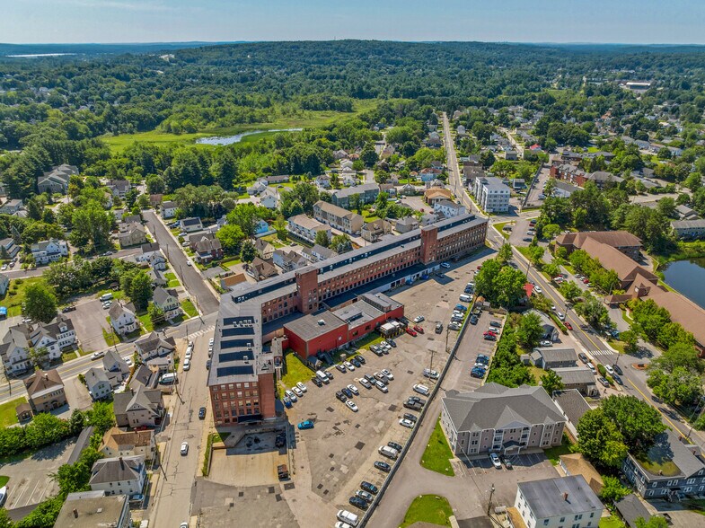 More Photos Of 51-55 Lake St, Nashua Light Manufacturing For Sale
