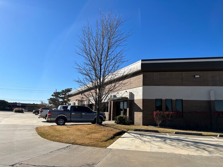 More Photos Of 12101 E 51st St, Tulsa Unknown For Lease