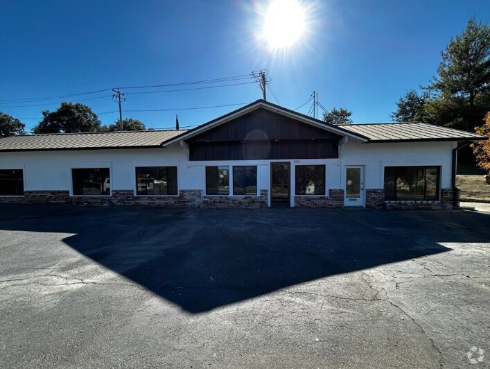 Primary Photo Of 550 St Charles St, San Andreas Medical For Lease