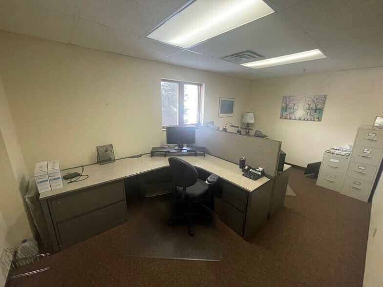 More Photos Of 2291 Traversefield Dr, Traverse City Manufacturing For Lease