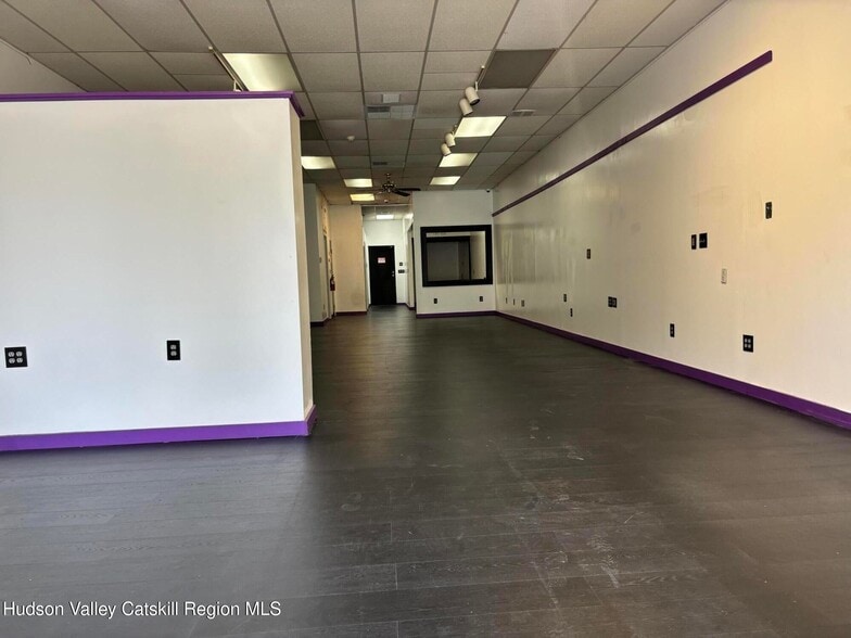 More Photos Of 1076-1090 Morton Blvd, Kingston Storefront Retail Office For Lease