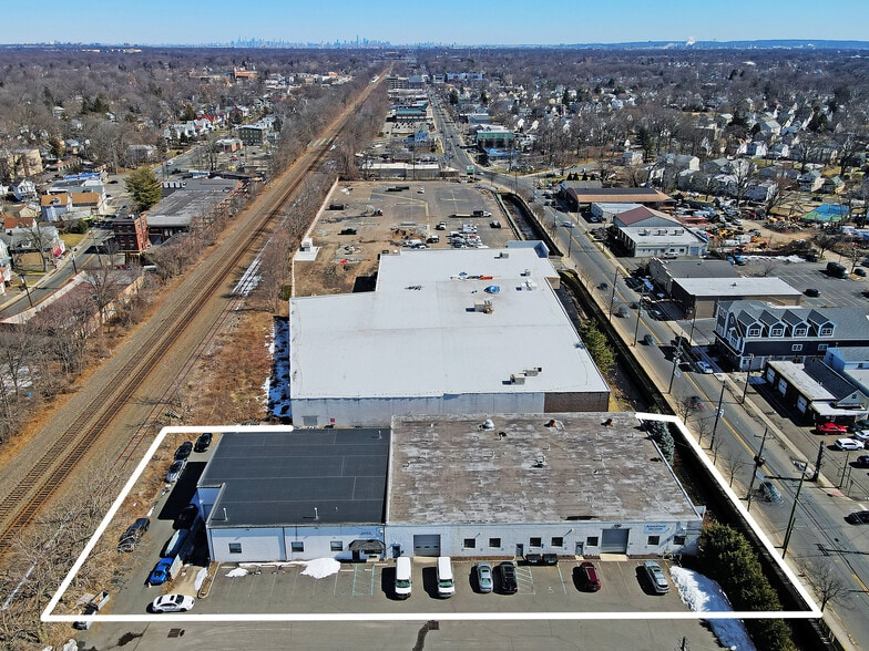 More Photos Of 110 South Ave, Garwood Distribution For Lease