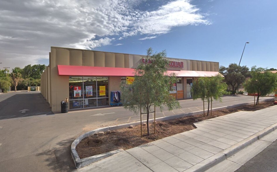 More Photos Of 1021-1025 E Main St, Mesa Freestanding For Lease