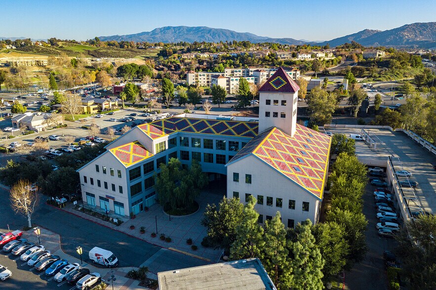 More Photos Of 27555 Ynez Rd, Temecula Medical For Lease