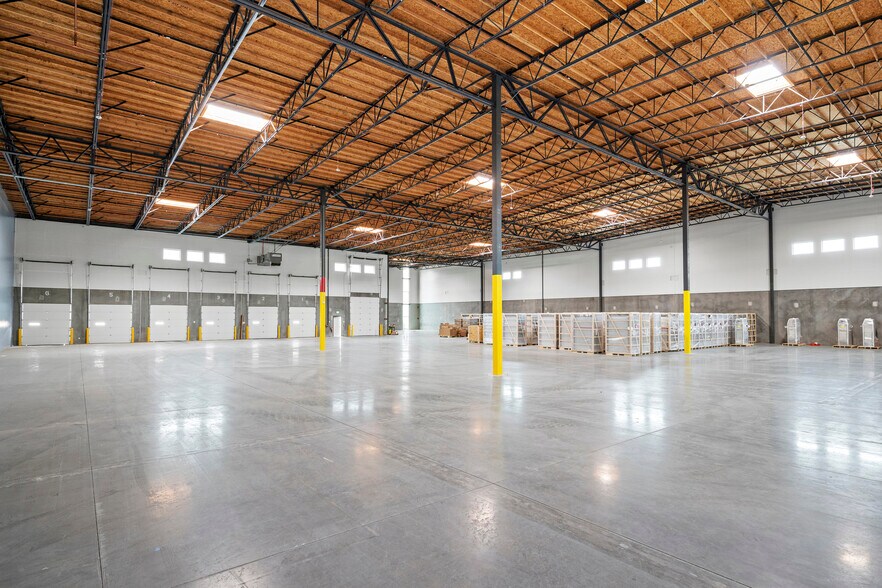 More Photos Of 75 Italy Drive, Sparks Industrial For Lease