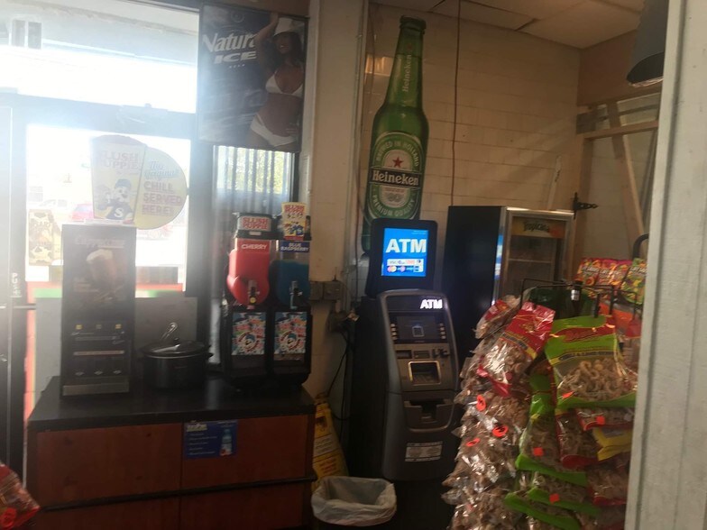 More Photos Of 5140 Silver Star Rd, Orlando Convenience Store For Sale