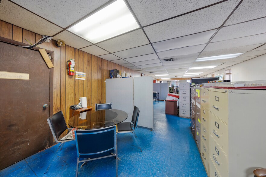 More Photos Of 9630 NW South River Dr, Medley Industrial For Lease