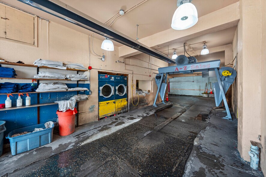 More Photos Of 709 Central Ave, Union City Industrial For Sale