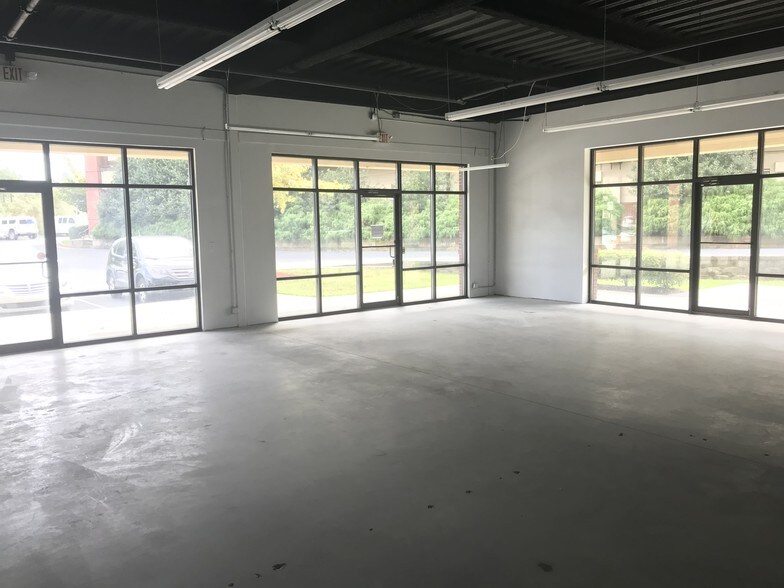 More Photos Of 2645 N Berkeley Lake Rd, Duluth Storefront For Sale