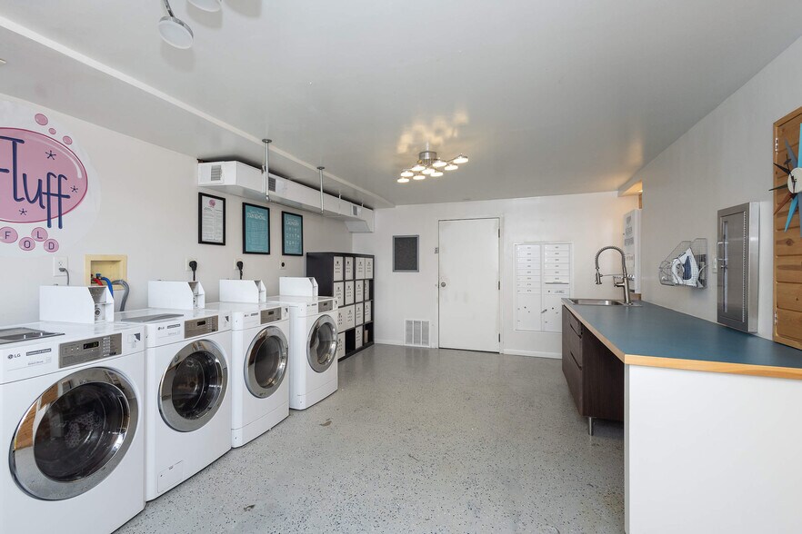More Photos Of 651 29th St, Denver Apartments For Sale