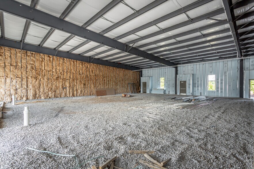 More Photos Of 5945 Elementary Way, Ooltewah Storefront Retail Office For Lease