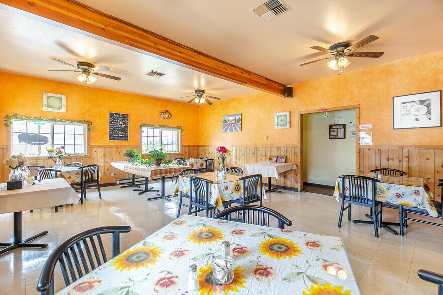 More Photos Of 14836 OR-38, Elkton Restaurant For Sale