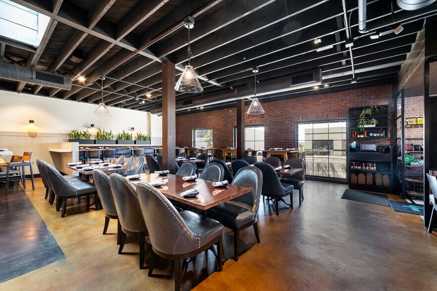 More Photos Of , Pasadena General Retail For Sale