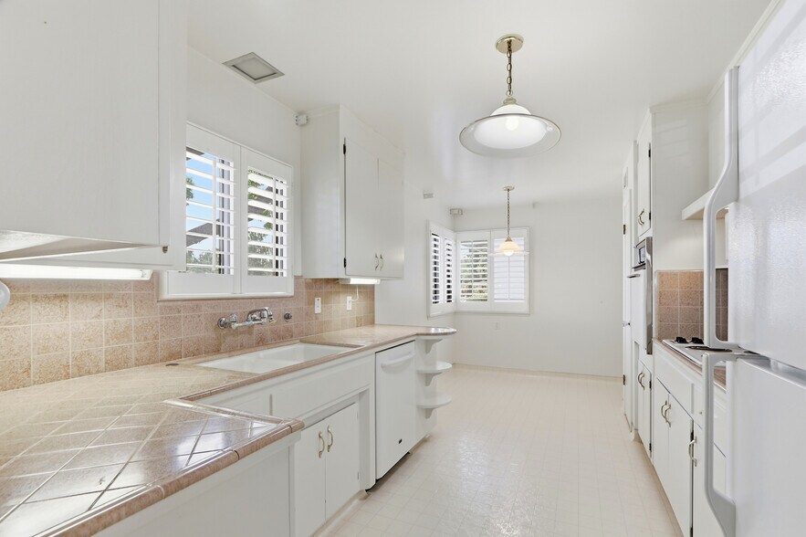 More Photos Of 94 Roxbury St, Santa Clara Apartments For Sale