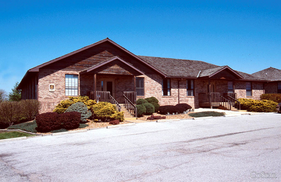 Primary Photo Of 7 Eagle Ctr, O'Fallon Office For Lease