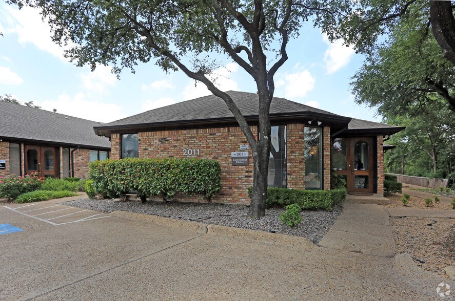20012011 N Collins Blvd, Richardson, TX 75080 For Lease